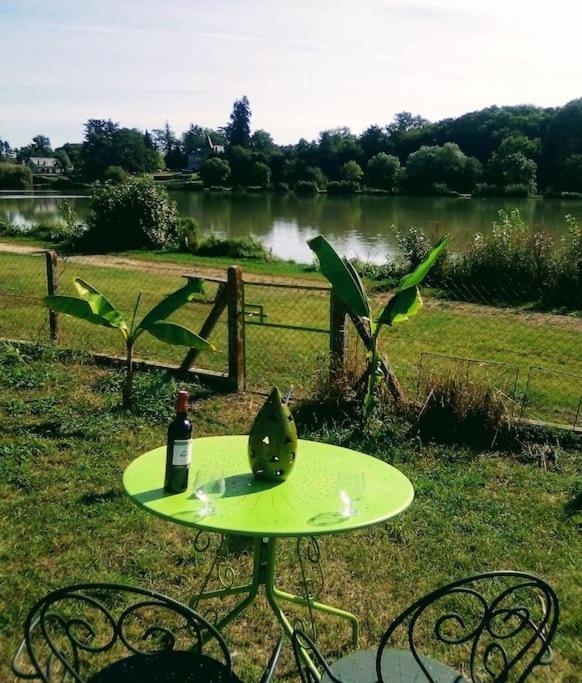 Holiday home Chaleureux Face A L'etang Precy