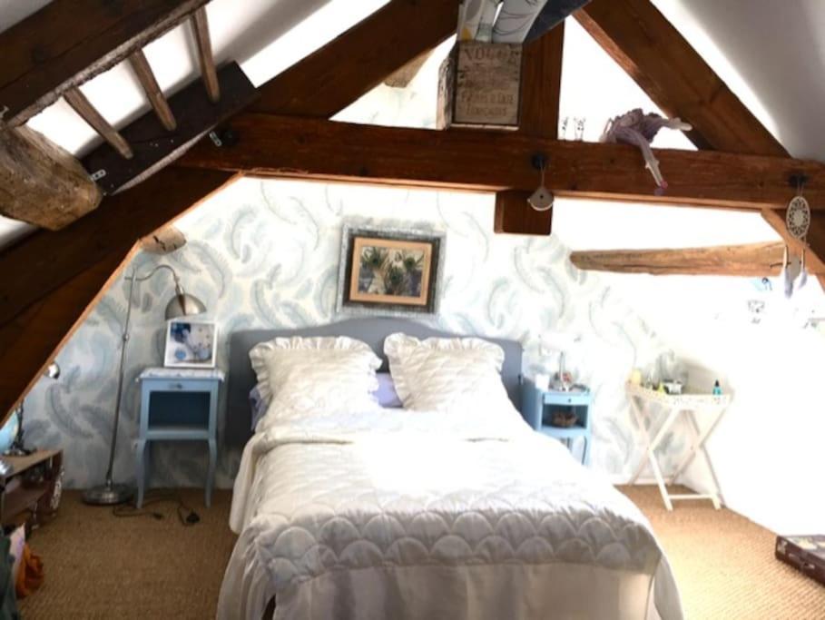 Chaleureux Face A L'etang Holiday home Precy